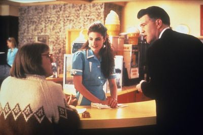 An oral history of Twin Peaks by its unforgettable stars: ‘I put my waitress uniform on and began bawling’