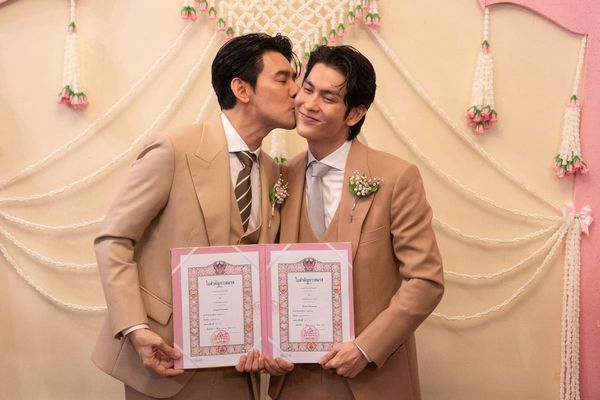 Hundreds of couples tie the knot as Thailand legalises same sex marriage