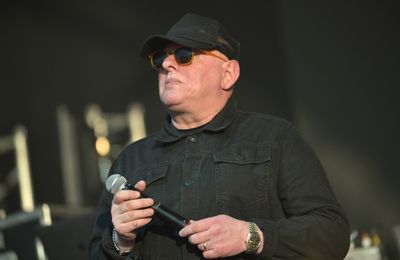 Shaun Ryder hopes Zak Starkey makes full recovery from blood clot