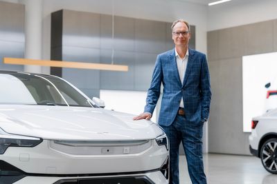Government should stick to 2030 ban for petrol and diesel, demands Polestar chief