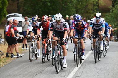 'Tough to make a difference' - Tour Down Under standings still wide open after stage 3 fireworks