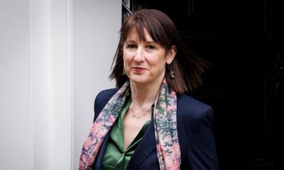 Rachel Reeves to soften non-dom tax changes to woo rich for growth push