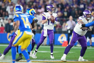 Analyst makes bold prediction regarding the Vikings QB situation