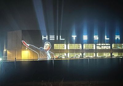 Protestors Project 'Heil Tesla,' Image of Infamous Elon Salute Onto Gigafactory in Germany