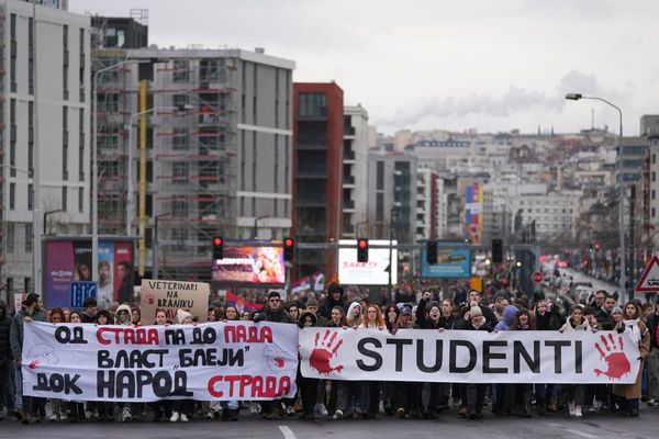 Croatia protests detention and deportation of 5 citizens in neighboring Serbia