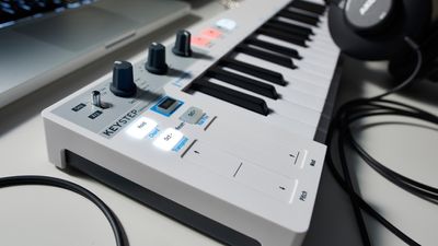 How to connect a MIDI keyboard to your audio interface