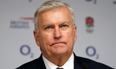 RFU’s Bill Sweeney refuses to apologise for taking £358,000 bonus