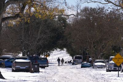 Southern cities get creative to clear leftover snow and ice after rare winter storm