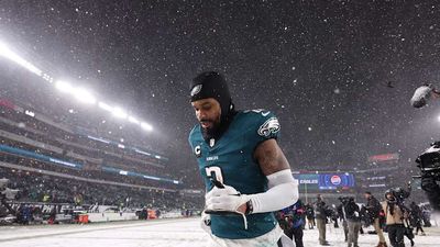 Eagles Fans Buy Up Gobs of Snow Commemorating Team's Divisional-Round Win Over Rams