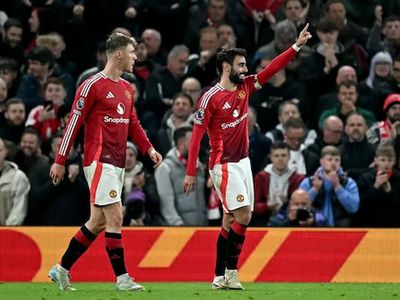 Manchester United Player Ratings v Rangers: Fernandes The Hero