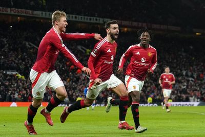 Friday briefing: Fernandes gives Man Utd win and Son brace sees Tottenham home