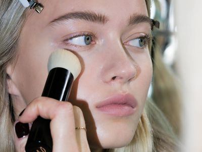 How to master the ‘no make-up’ look this winter