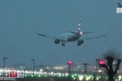 Watch: Planes struggle to land at Heathrow Airport during Storm Eowyn