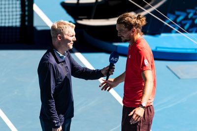 Alexander Zverev did the classiest thing for Novak Djokovic after Australian Open boos