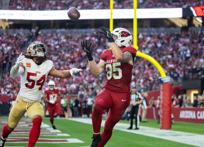 Cardinals TE Trey McBride on Travis Kelce: ‘I love everything that he does’