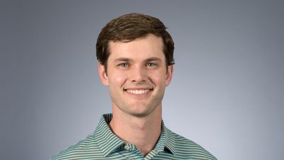 Who Is Evan Beck? 18 Facts About The Investment Analyst Playing In The Masters