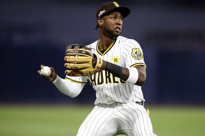 Braves sign outfielder Jurickson Profar