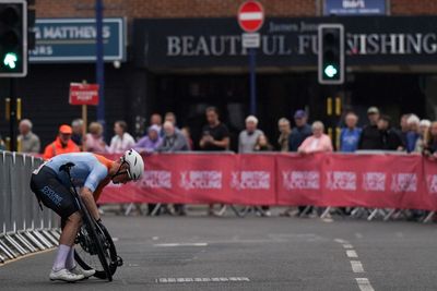 How do I put my bike chain back on if it falls off?
