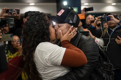 Mexican sailor returns home to festivities after 14 months in Houthi rebel captivity