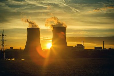 This ‘Strong Buy’ Nuclear Energy Stock Is Heating Up on Trump’s Stargate Plans