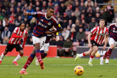 Unstoppable Alexander Isak keeps Newcastle rolling as Southampton suffer more pain