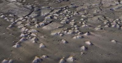 Mysterious Mars mounds may bolster case for ancient Red Planet ocean