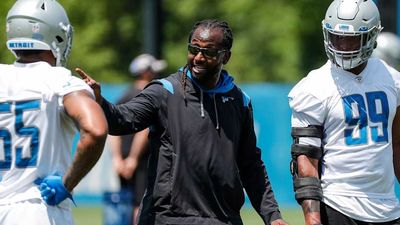 Lions Replace Defensive Coordinator Aaron Glenn With In-House Candidate