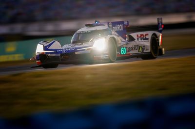 Daytona 24h, Hour 6: Acura ahead of Porsche as darkness descends