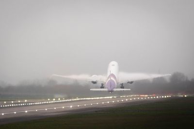 Reeves all but confirms backing for third Heathrow runway