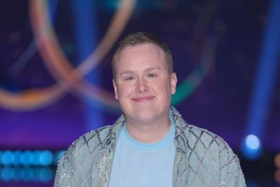 Comedian Josh Jones out of Dancing On Ice after rehearsal injury