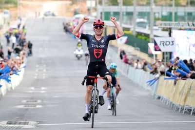 Marc Hirschi edges Christian Scaroni at Clàssica Comunitat Valenciana