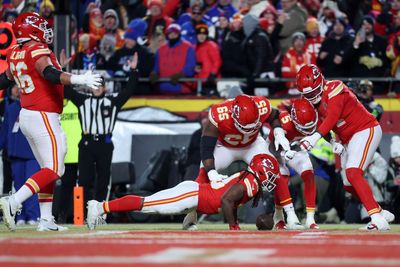 Chiefs vs. Bills: Kareem Hunt touchdown gives K.C. early lead in AFC Championship Game