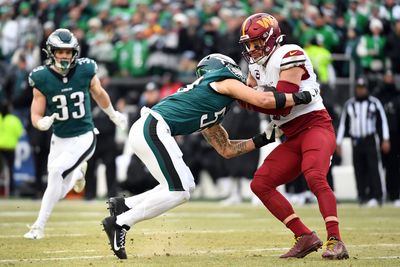 WATCH: Zach Ertz shares a heartfelt moment with Fletcher Cox following loss to Eagles