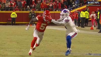 Gene Steratore Pushed Back Against Soft Facemask Call on Bills Before Chiefs TD