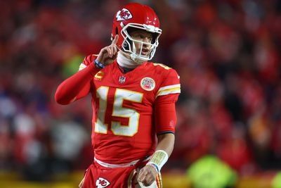 Chiefs benefit from questionable fourth-down spot to stop Bills