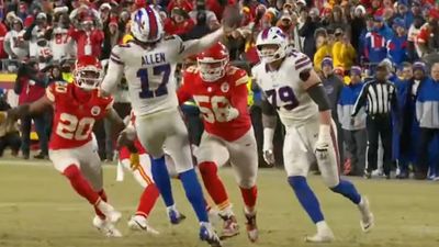 Chiefs' Steve Spagnuolo Made a Bold Play Call on Game-Sealing Stop vs. Bills