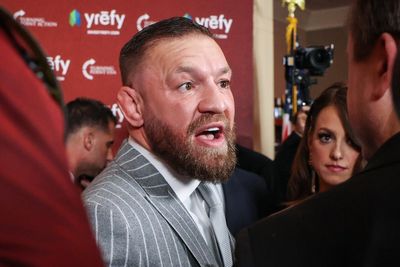 Conor McGregor demands bare-knuckle boxing match with Jeremy Stephens