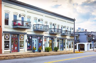 10 Cheapest Small Towns to Live In