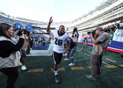 Tom Brady shades Giants for letting Saquon Barkley walk