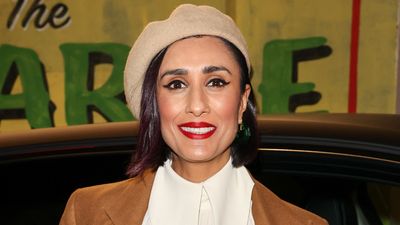 Parisian elegance? Anita Rani’s beret, white shirt and red lipstick combination screams it from the rooftops