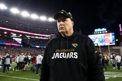 Mike Vrabel adding former Jaguars head coach to Patriots staff