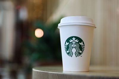 Starbucks trains baristas to de-escalate