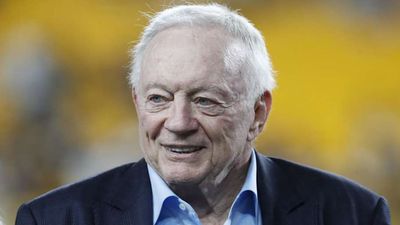 Jerry Jones Makes Definitive Statement on Cowboys' Offensive Coordinator Role