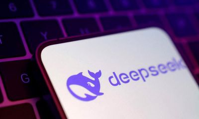 What is DeepSeek and why did US tech stocks fall?