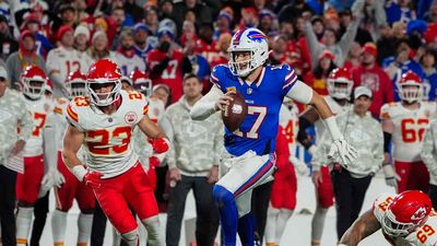 Chiefs LB Had Blunt Response to People Crediting Refs For Win Over Bills