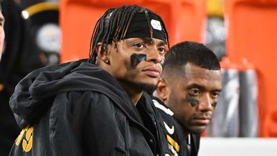 Steelers Owner Gives Blunt Assessment of QB Position Before Offseason