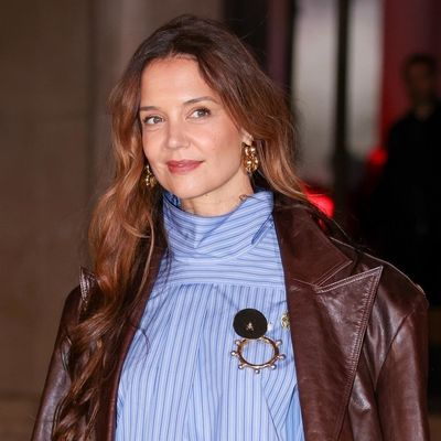 Katie Holmes Bravely Wears Her Shirt Backwards at Paris Fashion Week