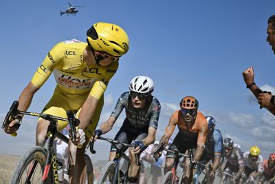 No free-to-air live coverage of Tour de France in UK from 2026, broadcaster confirms