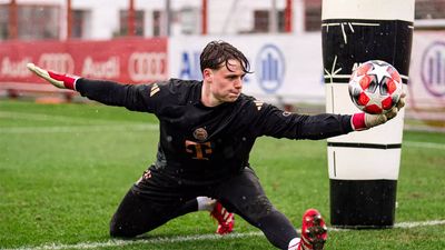Bayern Munich sign young goalkeeper Jonas Urbig as possible successor for Manuel Neuer