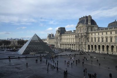 The Louvre in Paris needs a full upgrade – here’s a list of its problems